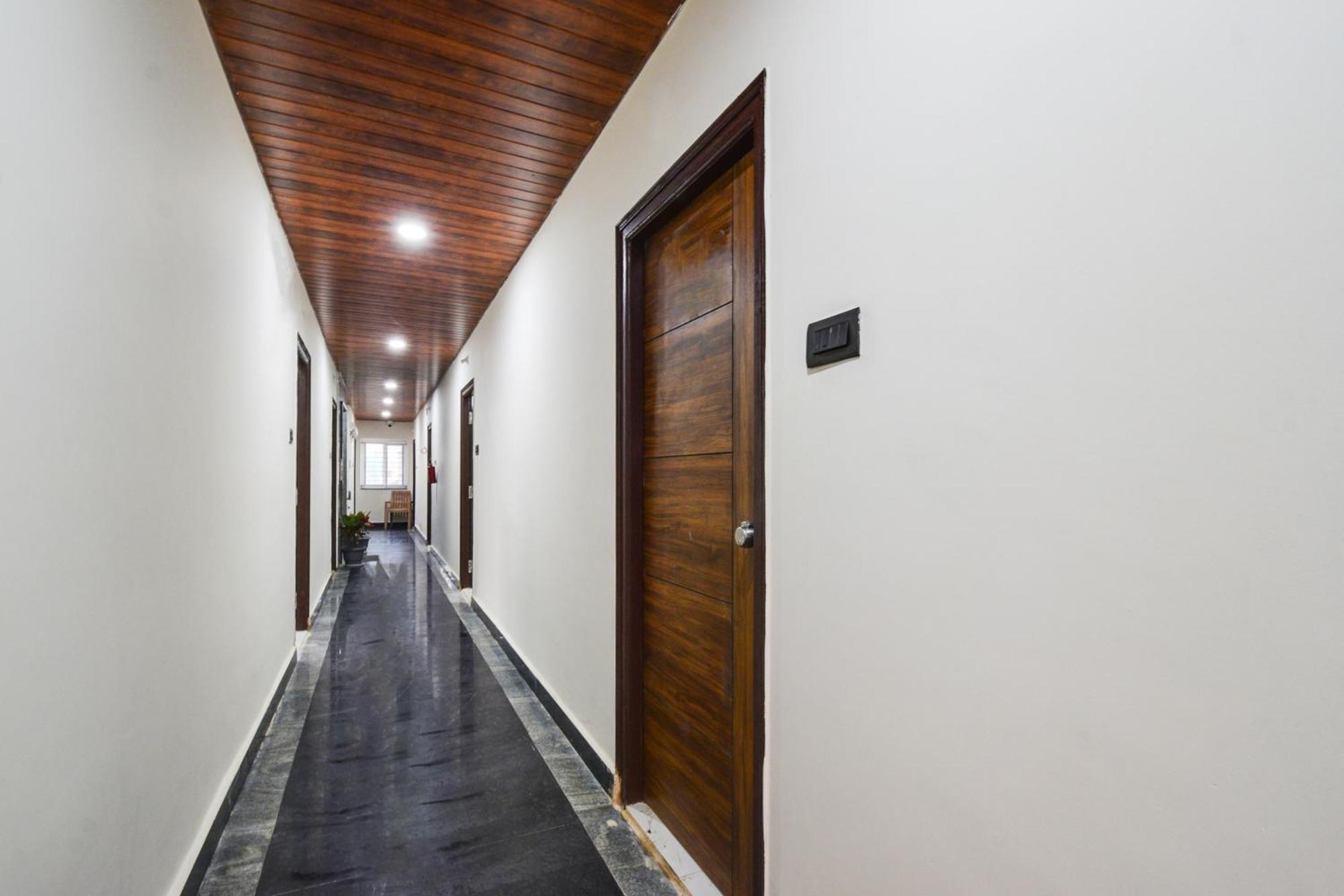 Super Collection O Gachibowli Phase - 1 Near Isb Hotel Ngoại thất bức ảnh